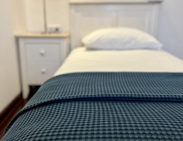 D2F78E90-478E-4187-ADB6-F66B033E1E5F